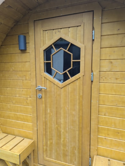 BARREL Wood