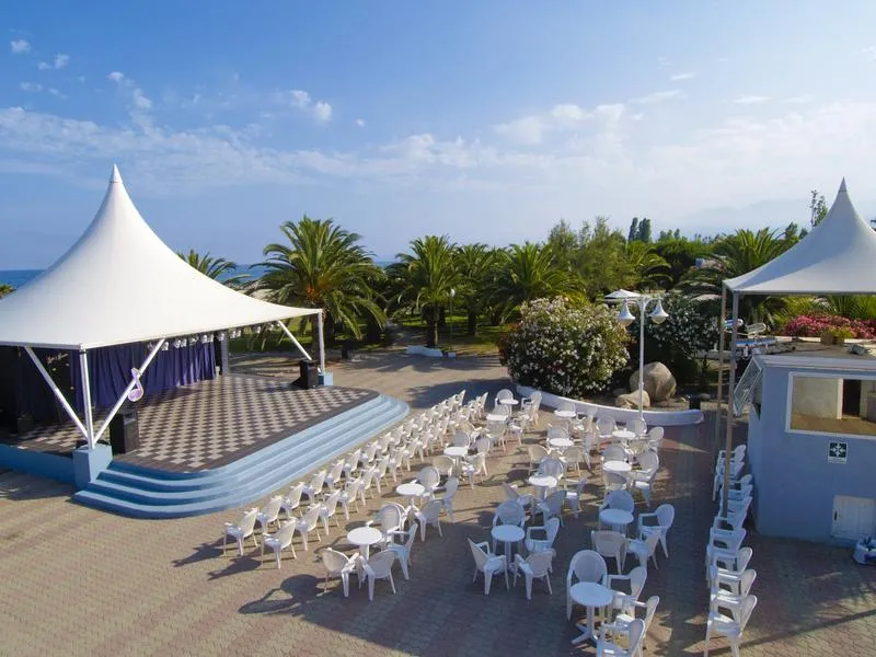 Camping Marina d'Erba Rossa