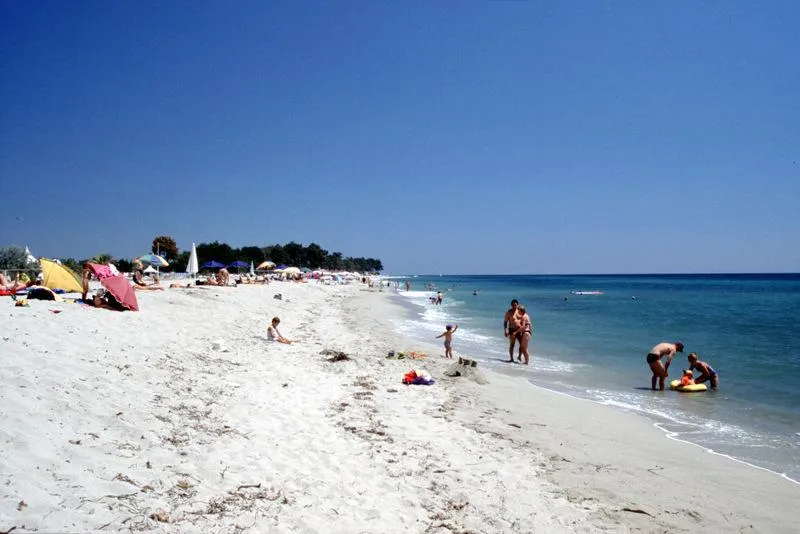 Camping Marina d'Erba Rossa