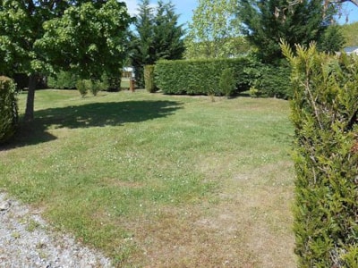 Grand Confort pitch - Electricity 10A - Water - Drainage point - Z3