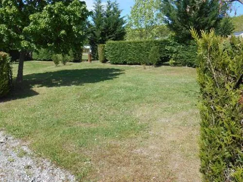 Emplacement Castel Suite (Sanitaires Privés) - Electricité 16A - Eau - Evacuation Eaux Grises - Z4