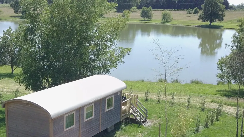 Location - Roulotte - 2 Chambres - 1 Salle De Bain - Irm - Castel Camping Château de Poinsouze