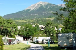 Établissement Camping La Vieille Ferme - Embrun