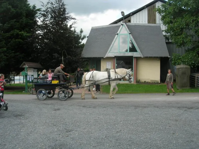 Camping La Ferme de Bouzencourt