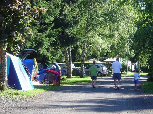 Emplacement : Tente, Caravane, Camping-Car
