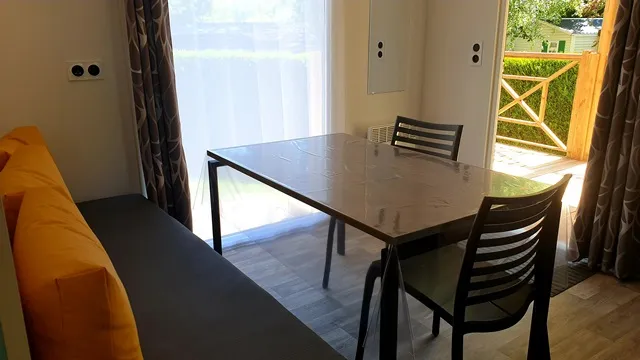 Mobil Home Malaga 25 M² + Terrasse De 8M²  Semi Couverte