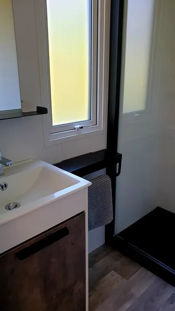 Mobil Home Malaga 25 M² + Terrasse De 8M²  Semi Couverte