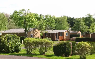 Camping Bois de Gravière - Auvergne-Rhône-Alpes