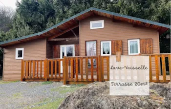 Mietunterkunft - Chalet Tradition 40M² + Mezzanine (3 Zimmer + Mezzanine + Terrasse) - Camping Bois de Gravière