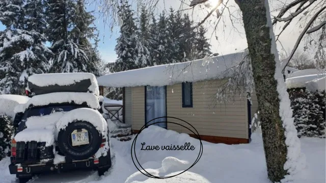 Location - Mobil Home Malaga 25 M² + Terrasse De 8M²  Semi Couverte - Camping Bois de Gravière