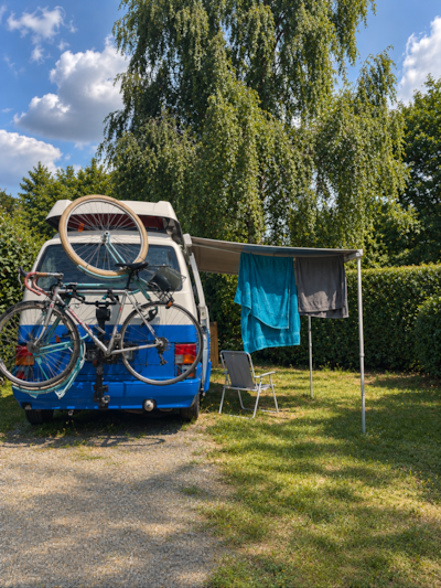 Essential Pitch : tent , caravan or camping-car