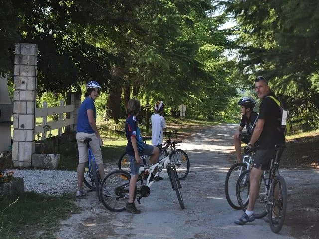 Camping Brantôme Far Ouest - image n°21 - UniversalBooking