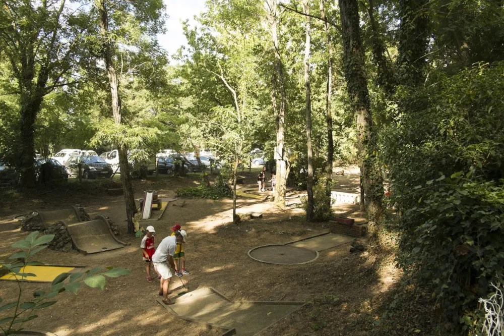 Camping Les Portes de Sancerre - image n°10 - UniversalBooking