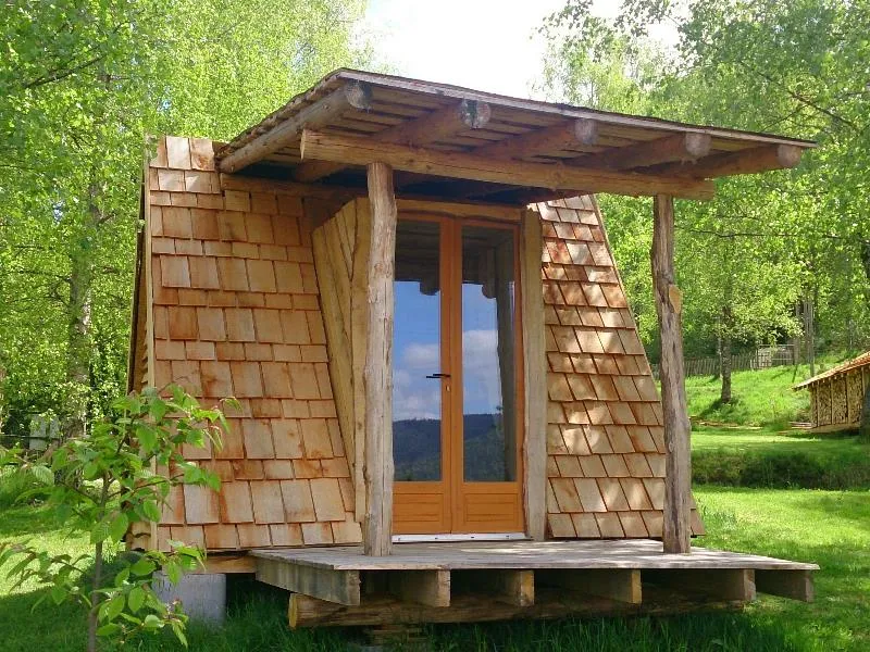 Cabane Le Randonneur - Équipée D'un Lit Double Et Du Matériel De Camping