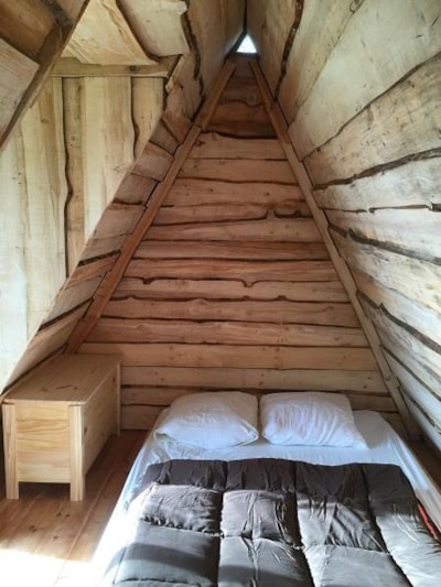 Hut RANDONNEUR - equipped with a double bed and camping equipment — 2