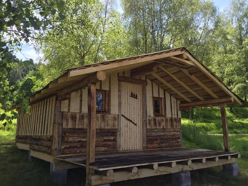 Location - Cabane Le Refuge - Camping du Mettey****