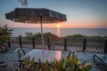 Pitch - Sea-View Pitches - MIRAMARE Village - Apartments - Camping