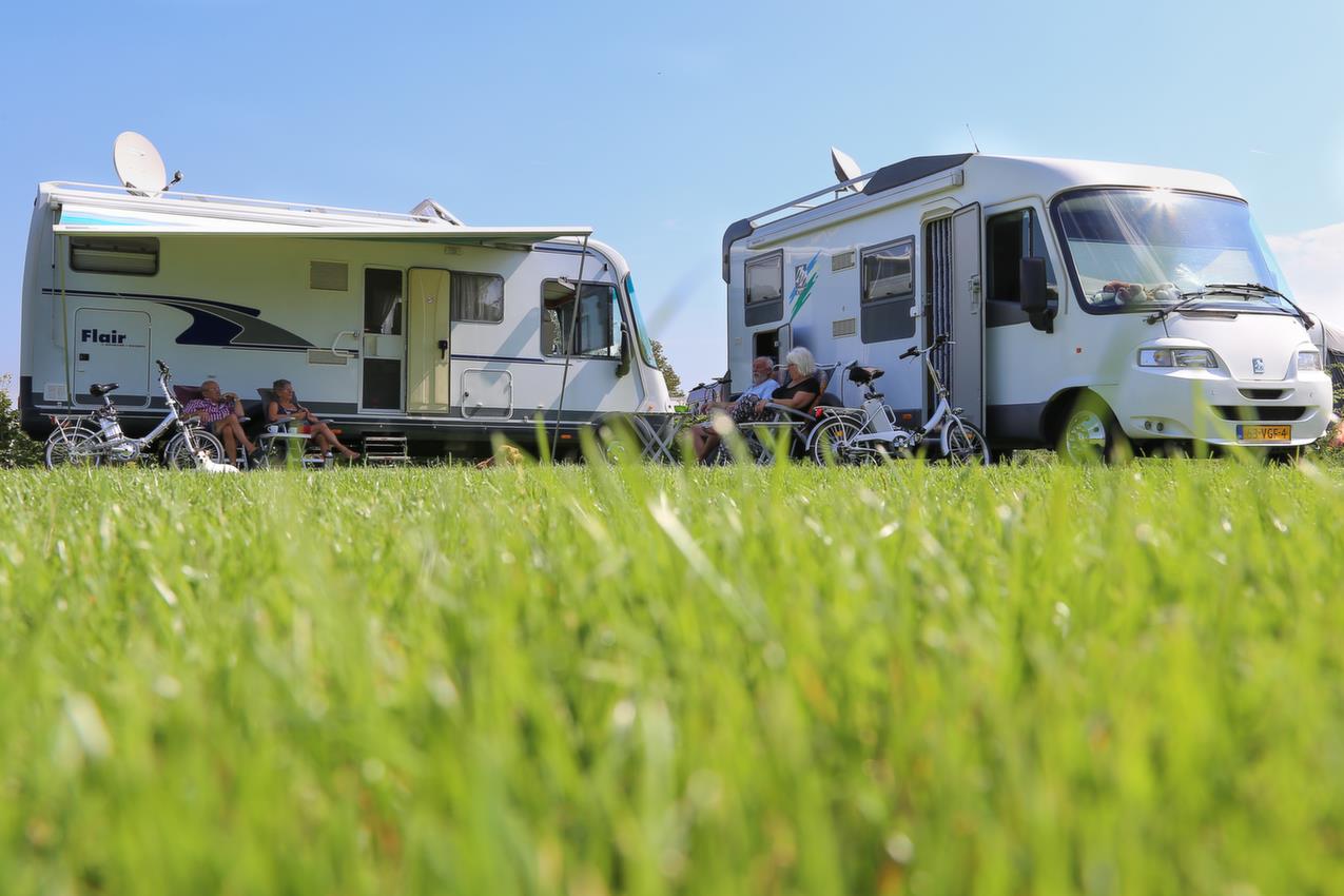 Basic Pitch Tent/Caravan And Car / Camping Car