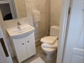 Location - Tiny House "De Witte Linde" - Camping Houtum