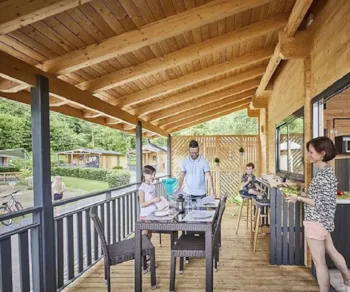 Mietunterkunft - Datcha 8 Personnes - Camping des Gaves