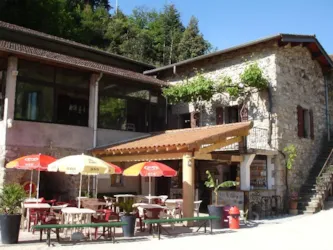 Camping du Pont de Mercier - image n°2 - Camping Direct