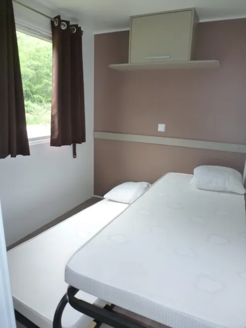 Huuraccommodatie(s) - Stacaravan Trigano - 3 Slaapkamers - image n°6 - Camping du Pont de Mercier