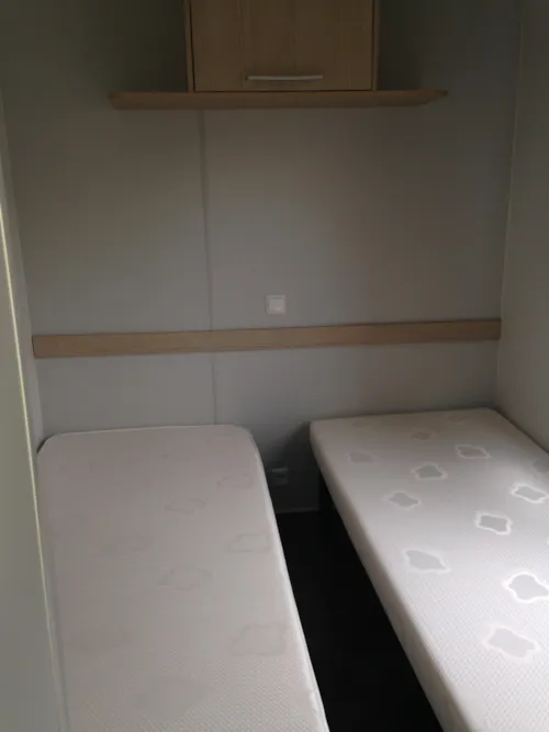 Mietunterkunft - Trigano Evolution - 2 Schlafzimmer - image n°4 - Camping du Pont de Mercier