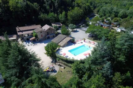 Camping du Pont de Mercier - Camping2Be