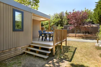 Mietunterkunft - Mobilheim Terrasse 4 Pers Premium Les Flots: 25.60 M² + 6.70 M² Teilweise Überdachte Terrasse - Camping Au Port Punay