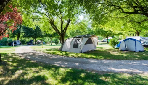 Stellplatz - Acsi-Pauschale - image n°3 - Camping Les Bords du Guiers
