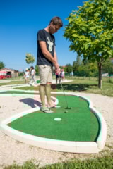 Foto #19 van Camping Les Bords du Guiers