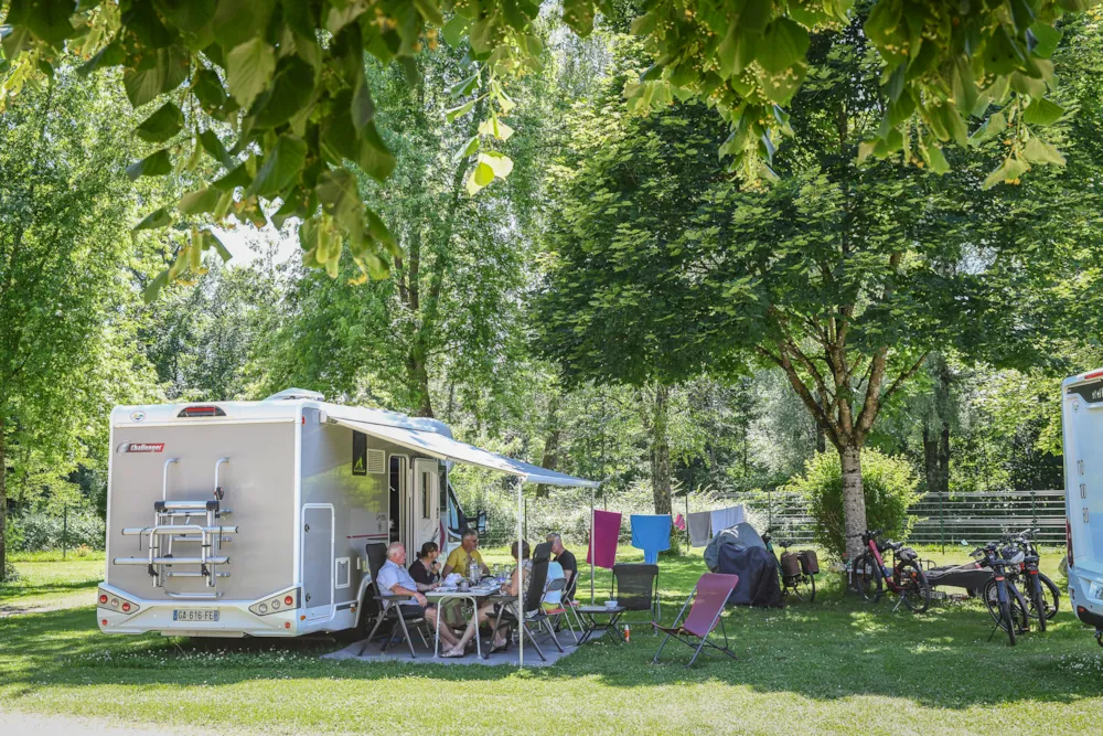 Emplacement - Forfait Acsi - Camping Les Bords du Guiers