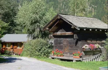 Camping Les Deux Glaciers - Savoie