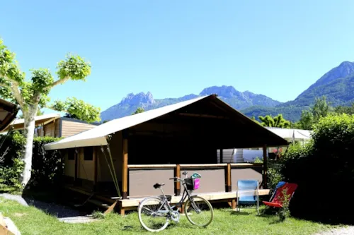 Accommodation - Safari Tent - 2 Bedrooms - 35M² - - image n°1 - Camping La Ravoire