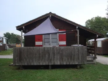 Mietunterkunft - Chalet Mit Sanitäranlagen Im Freien : Bouleaux / Lutins - Camping La Pourvoirie des Ellandes
