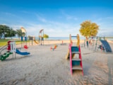 Foto #12 van Camping Léman Plage