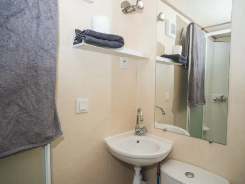 Accommodation - Roulotte Cosy 4 Places - image n°8 - Camping Léman Plage