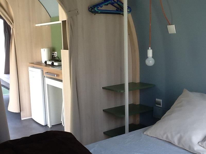 Huuraccommodatie - Coco Sweet 16.75M² 2 Kamers - Camping les Fontaines