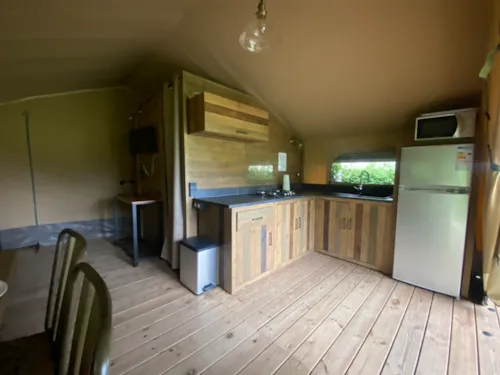 Accommodation - Lodge Kenya - 2 Bedrooms - 43M² - - image n°3 - Yelloh! Village Camping les Fontaines