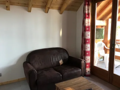 Huuraccommodatie(s) - Chalet Savoyard Confort - 3 Slaapkamers - 40M² - - image n°3 - Yelloh! Village Camping les Fontaines