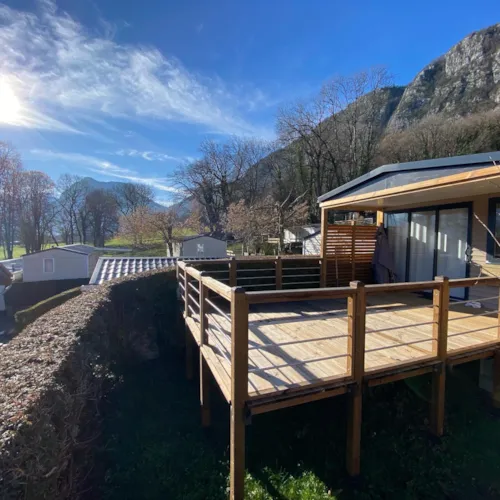 Huuraccommodatie(s) - Stacaravan Vista - 2 Slaapkamers - 28M² - - image n°3 - Yelloh! Village Camping les Fontaines