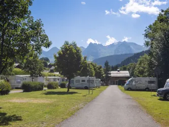 Campasun Camping Le Clos du Pin - image n°2 - Camping Direct