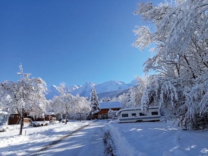 Natuurpakket (1 tent, caravan of camper / 1 auto)