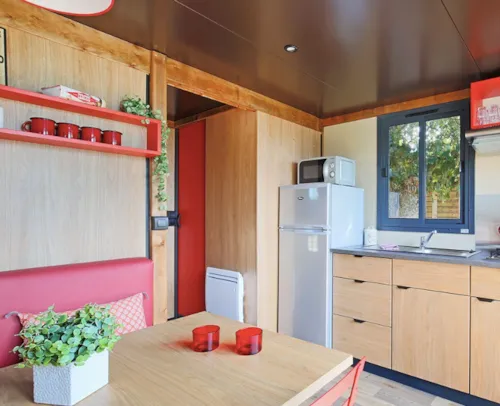 Accommodation - Gipsycar Grand Bornand - 22M² - 2 Bedrooms - image n°3 - Campasun Camping Le Clos du Pin