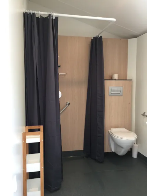 Accommodation - Cottage Alpina - 27 M² -  2 Bedrooms Adapted To The People With Reduced Mobility - image n°7 - Camping Europa