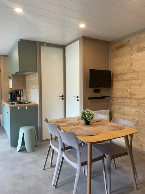 Huuraccommodatie(s) - Chalet Cocooning - 35 M² - 3 Slaapkamers - image n°4 - Camping Europa
