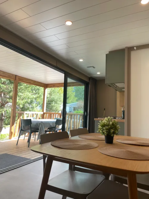 Huuraccommodatie(s) - Chalet Cocooning - 35 M² - 3 Slaapkamers - image n°6 - Camping Europa
