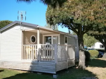 Mietunterkunft - Mobilheim 28M² - 2 Schlafzimmer - Überdachte Terrasse  - Tv - - Camping Kérabus