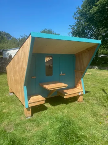 Stellplatz - Hütte Für Wanderer, Radfahrer - Camping Kérabus