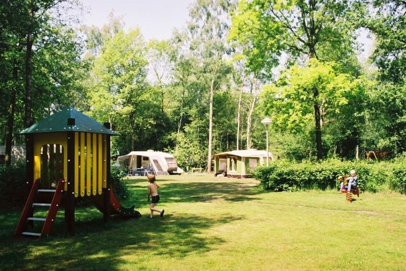 Kampeerplaats (met eigen sanitair)